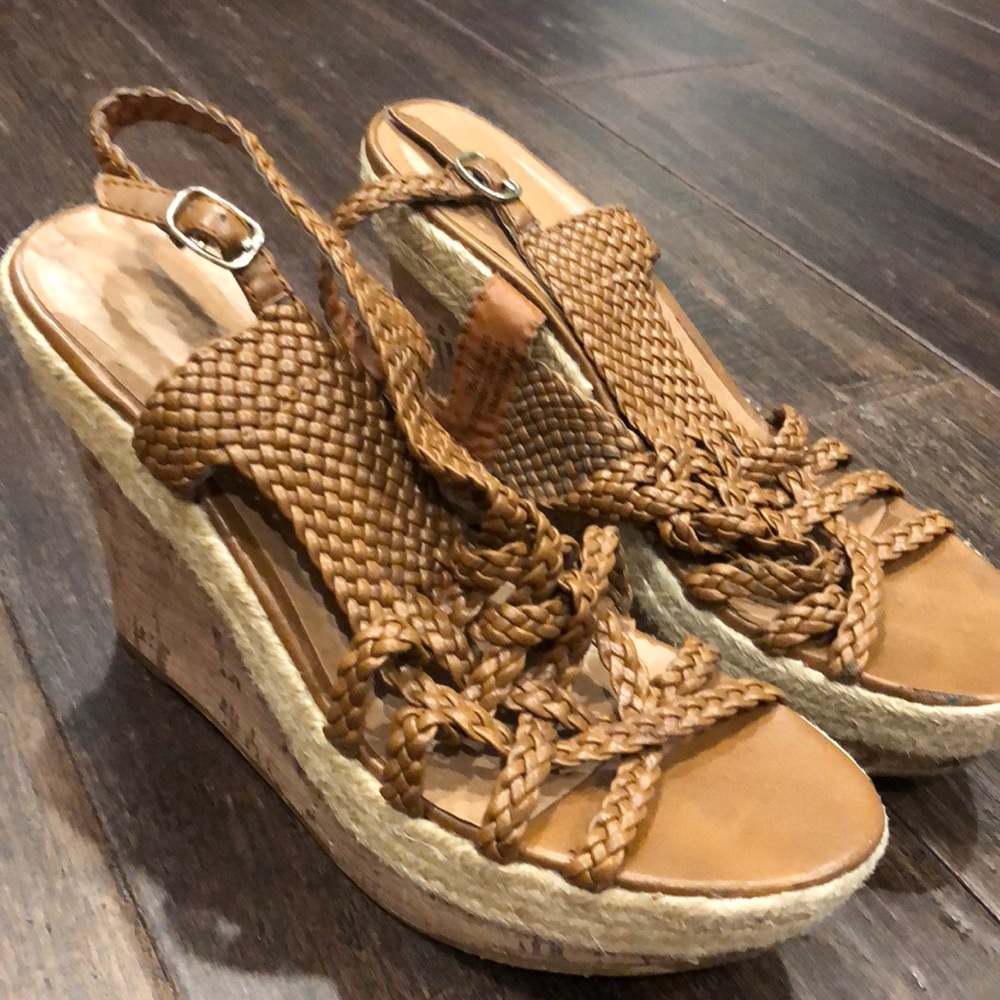 Madden girl wedges